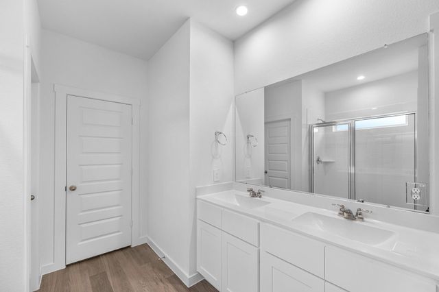 3214 Bolt Rope Drive, Texas City, TX 77539