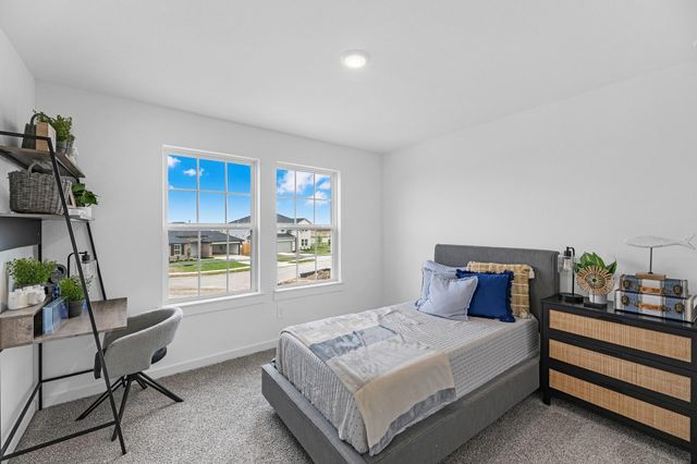 3214 Bolt Rope Drive, Texas City, TX 77539