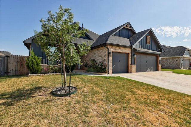 9305 SW 44th Terrace, Oklahoma City, OK 73179