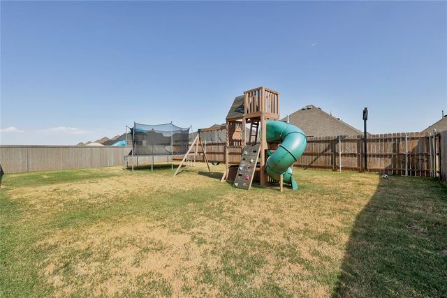 9305 SW 44th Terrace, Oklahoma City, OK 73179