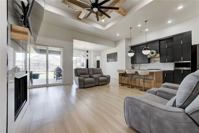 9305 SW 44th Terrace, Oklahoma City, OK 73179