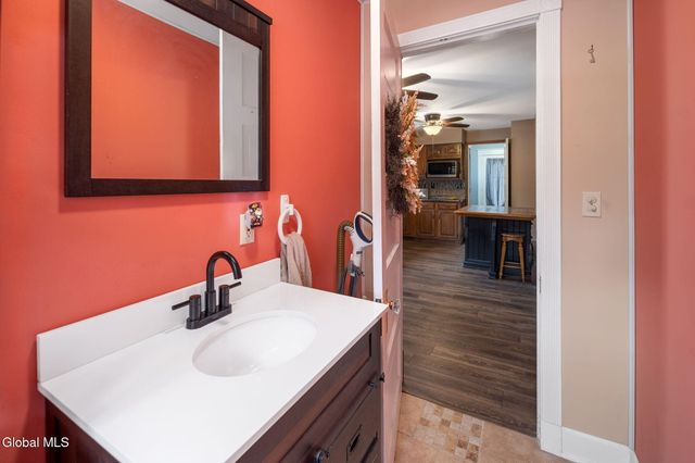 160 3rd Street, Waterford, NY 12188