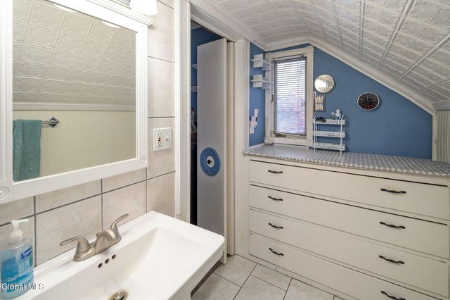 160 3rd Street, Waterford, NY 12188