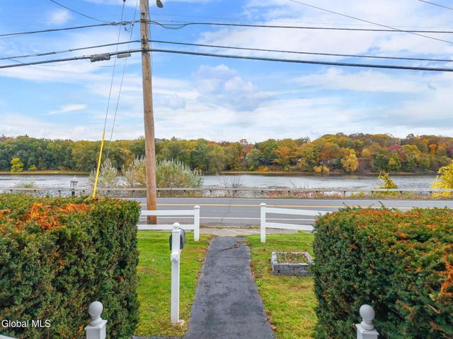 160 3rd Street, Waterford, NY 12188