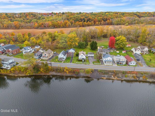 160 3rd Street, Waterford, NY 12188