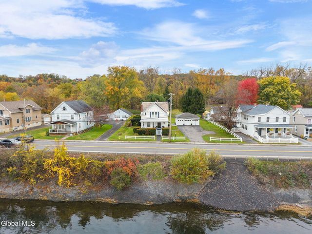 160 3rd Street, Waterford, NY 12188