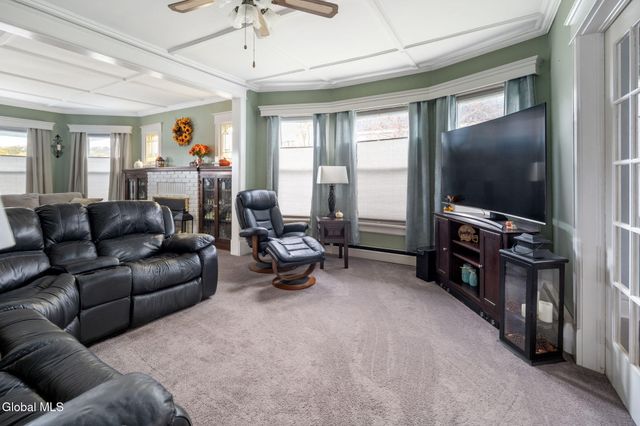 160 3rd Street, Waterford, NY 12188