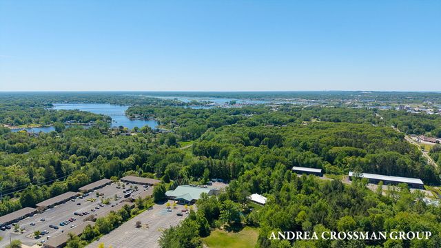 18124 Newgate Lane 17, Spring Lake, MI 49456