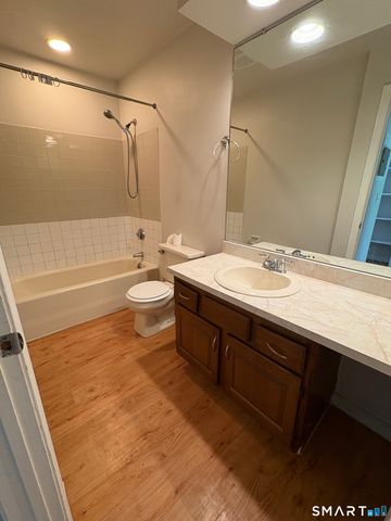 77 Willow Springs 77, New Milford, CT 06776