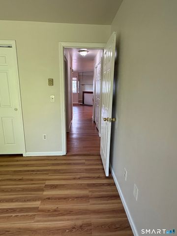 77 Willow Springs 77, New Milford, CT 06776