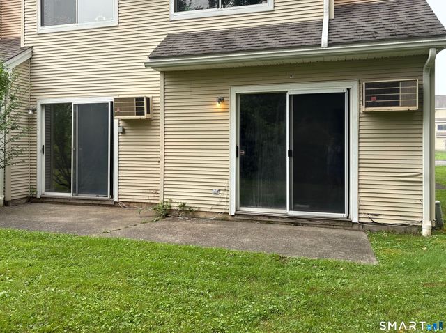 77 Willow Springs 77, New Milford, CT 06776