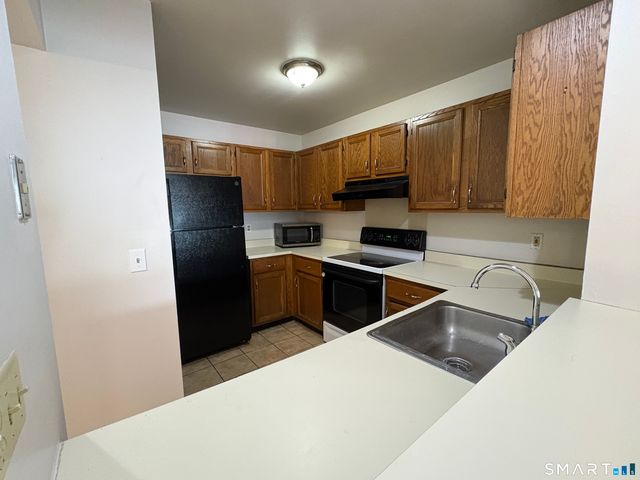 77 Willow Springs 77, New Milford, CT 06776