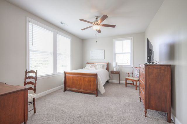 504 Lockwood Ln, Franklin, TN 37064