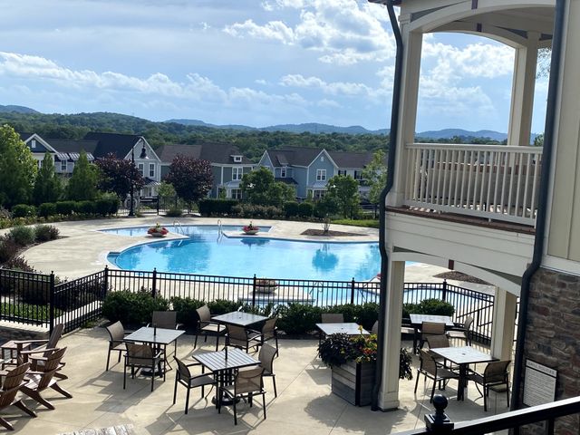 504 Lockwood Ln, Franklin, TN 37064