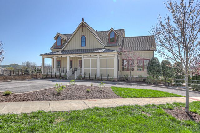 504 Lockwood Ln, Franklin, TN 37064