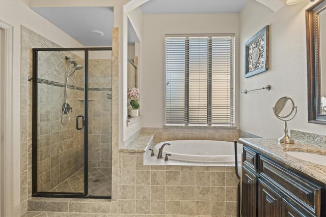 1711 Crescent Oak Street, Wylie, TX 75098