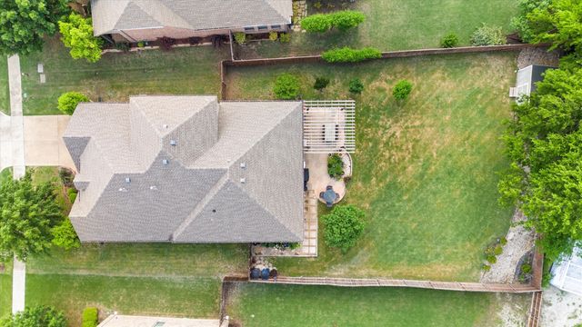1711 Crescent Oak Street, Wylie, TX 75098