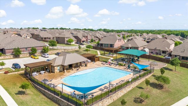 1711 Crescent Oak Street, Wylie, TX 75098