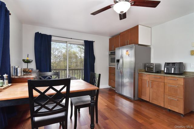 16 Oskar Drive, Mahopac, NY 10541
