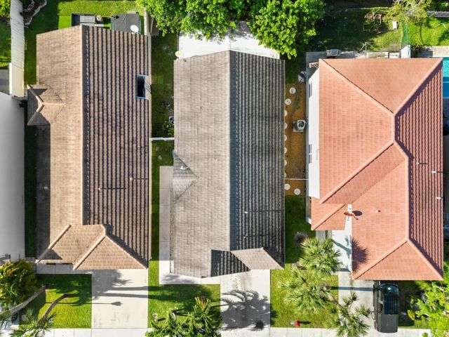 6179 Savannah Way, Lake Worth, FL 33463
