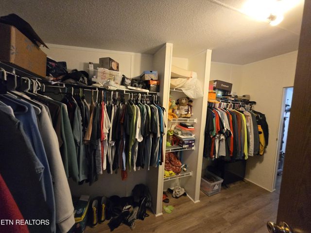 258 Dartmoor Drive, Crossville, TN 38558