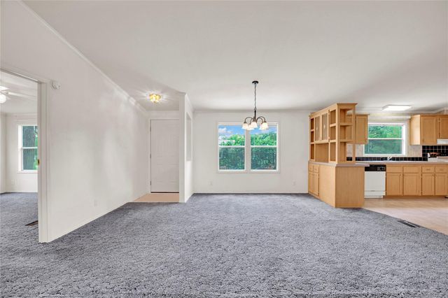 145 Cedar Shade LN, Bastrop, TX 78602