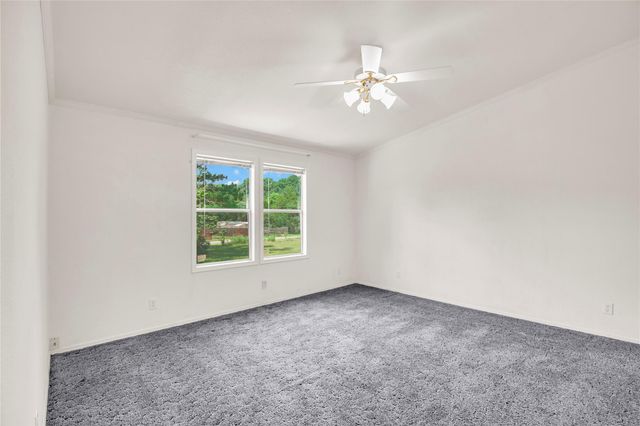 145 Cedar Shade LN, Bastrop, TX 78602