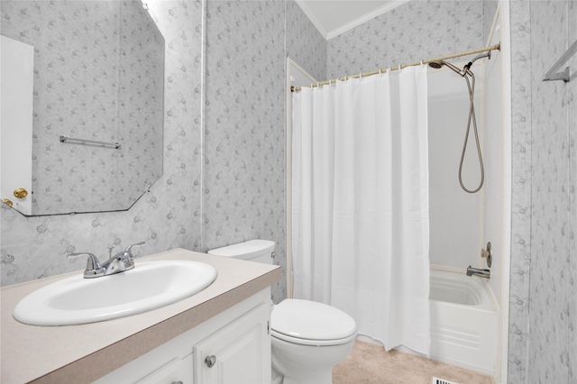 145 Cedar Shade LN, Bastrop, TX 78602