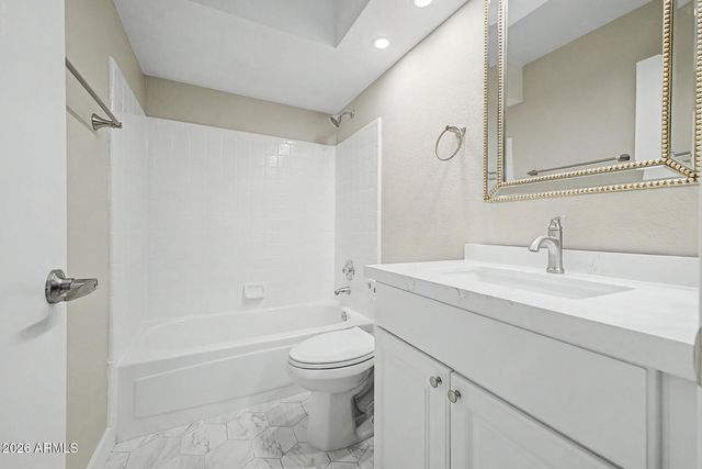 26402 S SEDONA Drive, Sun Lakes, AZ 85248