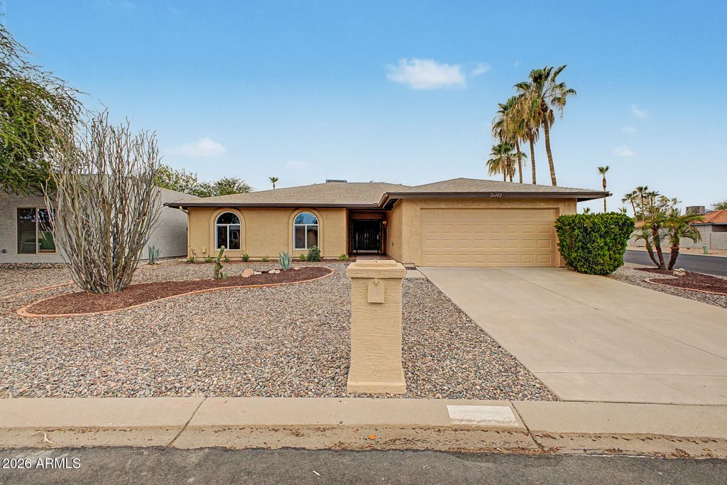 26402 S SEDONA Drive, Sun Lakes, AZ 85248