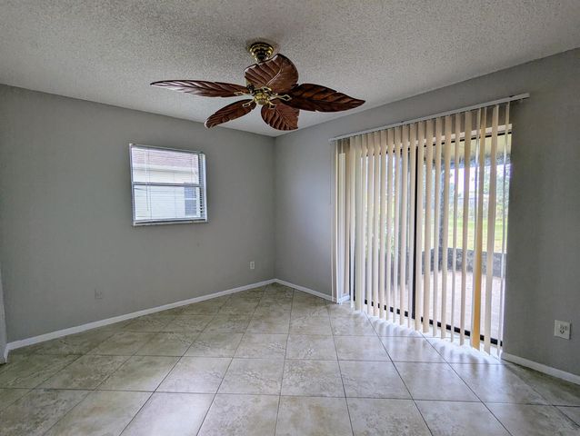 554 SW Lakehurst Drive, Port St. Lucie, FL 34983