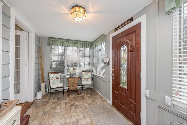 18 yale Place, Lynbrook, NY 11563