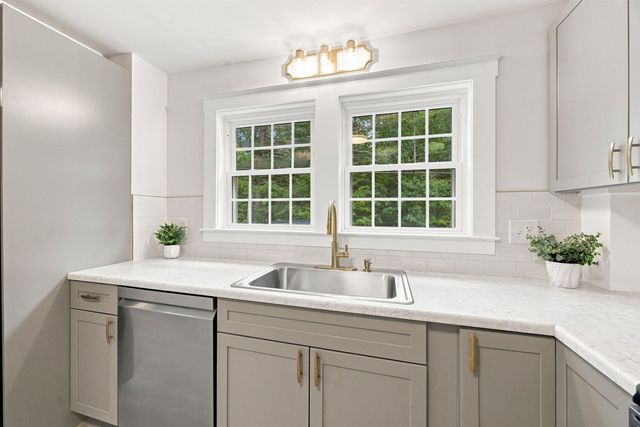 3 Sylvester Street, Concord, NH 03301