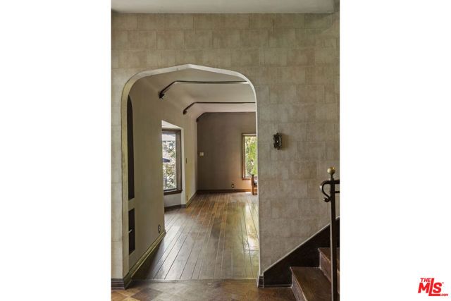 2489 Moreno Drive, Los Angeles, CA 90039