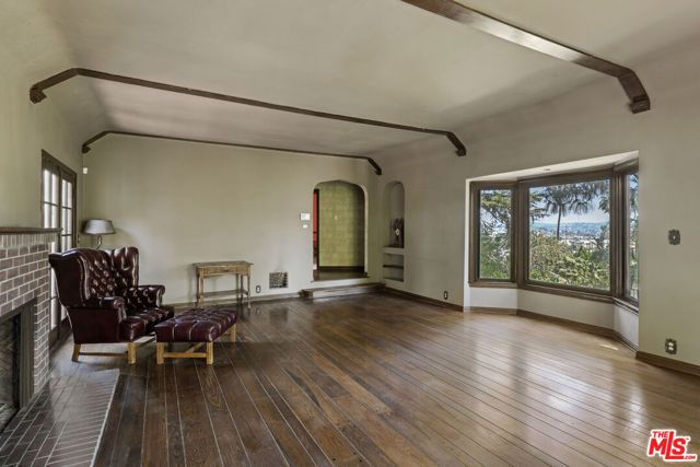 2489 Moreno Drive, Los Angeles, CA 90039