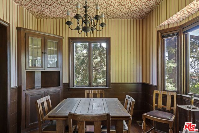 2489 Moreno Drive, Los Angeles, CA 90039