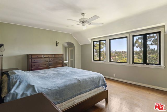 2489 Moreno Drive, Los Angeles, CA 90039