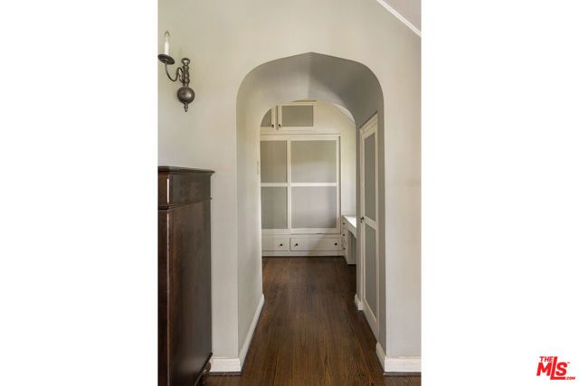 2489 Moreno Drive, Los Angeles, CA 90039