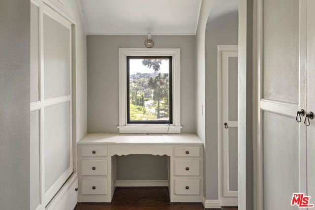 2489 Moreno Drive, Los Angeles, CA 90039