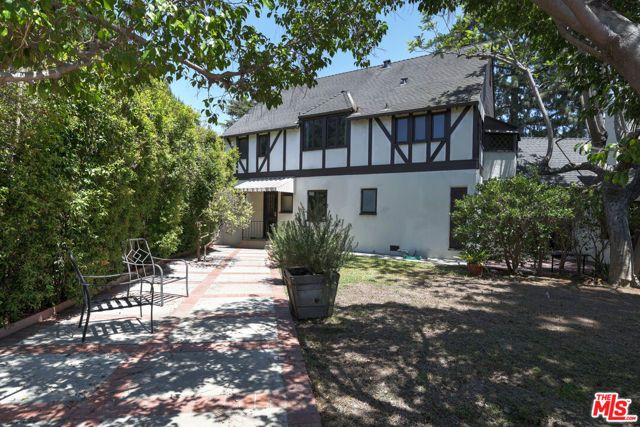 2489 Moreno Drive, Los Angeles, CA 90039