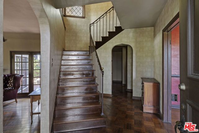 2489 Moreno Drive, Los Angeles, CA 90039