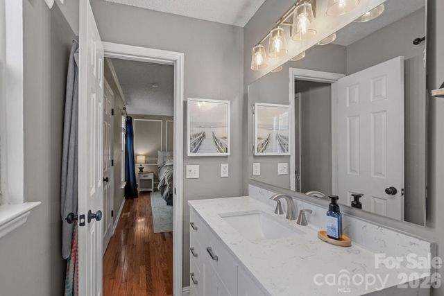 10327 Shady Rest Lane, Charlotte, NC 28214