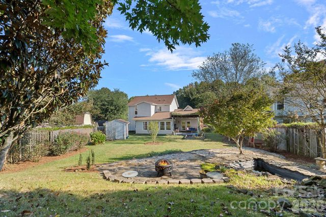 10327 Shady Rest Lane, Charlotte, NC 28214