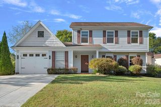 10327 Shady Rest Lane, Charlotte, NC 28214