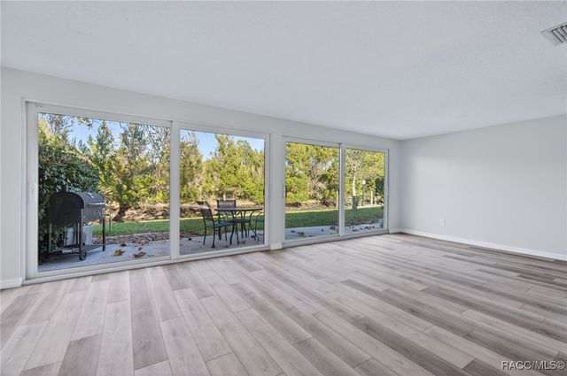 11340 W Bayshore Drive, Crystal River, FL 34429