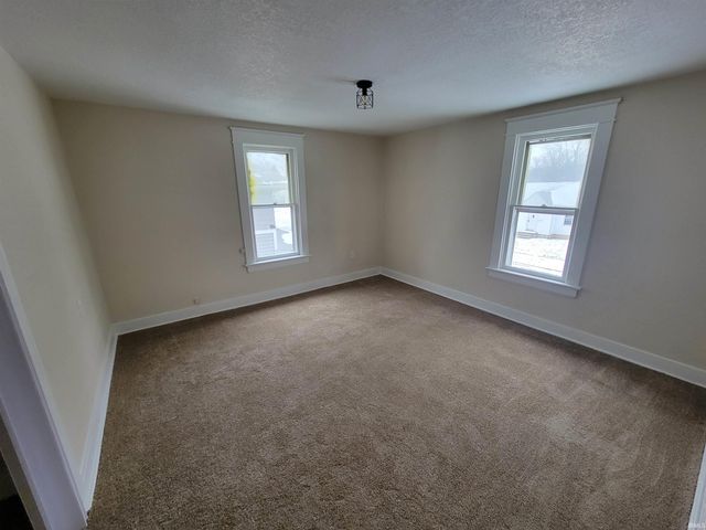 3112 Plaza Drive, Fort Wayne, IN 46806