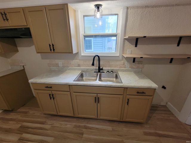 3112 Plaza Drive, Fort Wayne, IN 46806