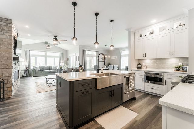 22 Kloe Lane 22, Sycamore, IL 60178