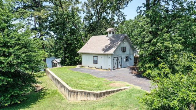 316 County Road 2750, Hughes Springs, TX 75656