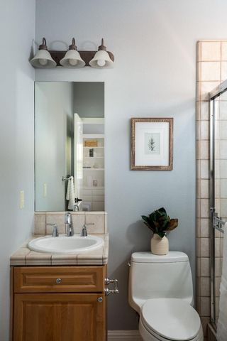 810 Arroyo Court, Palo Alto, CA 94306